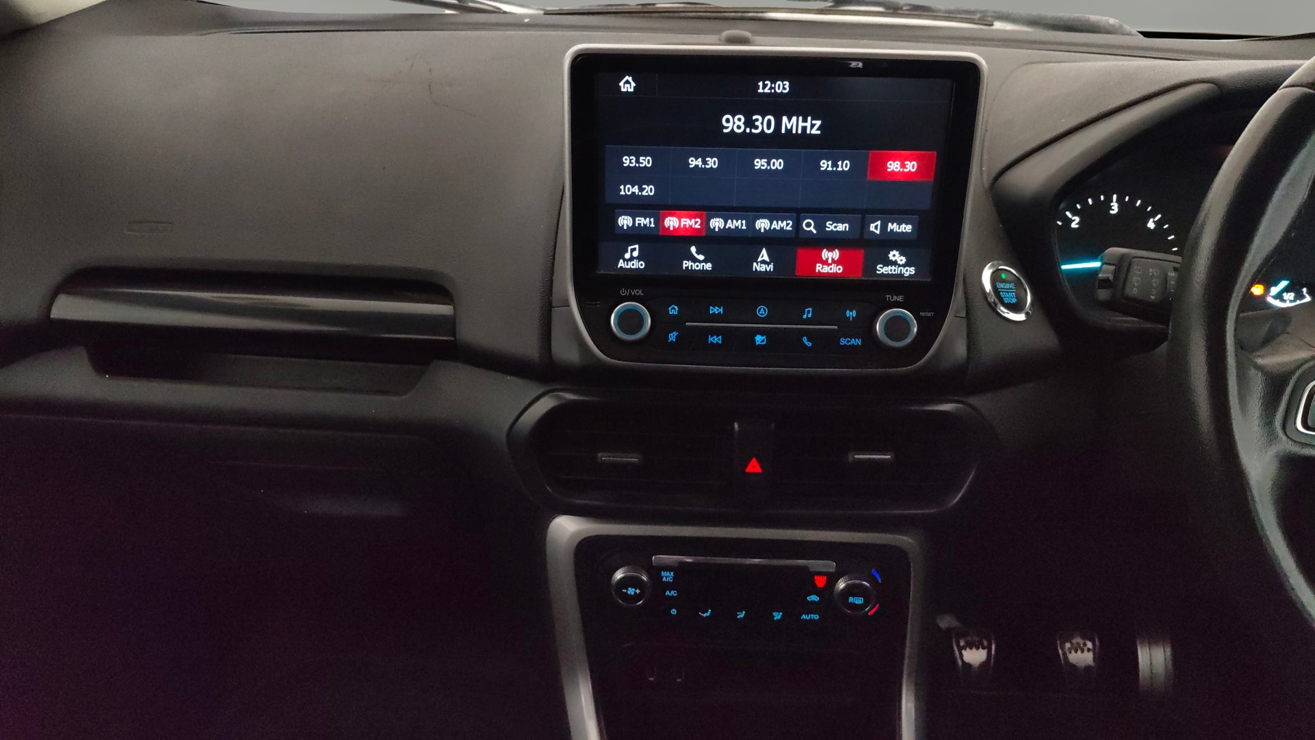 View 2018 Ford EcoSport 1.5 TDCi Diesel Ambiente BS IV Image 17 Used 2018 Ford EcoSport 1.5 TDCi Diesel Ambiente BS IV Image 17