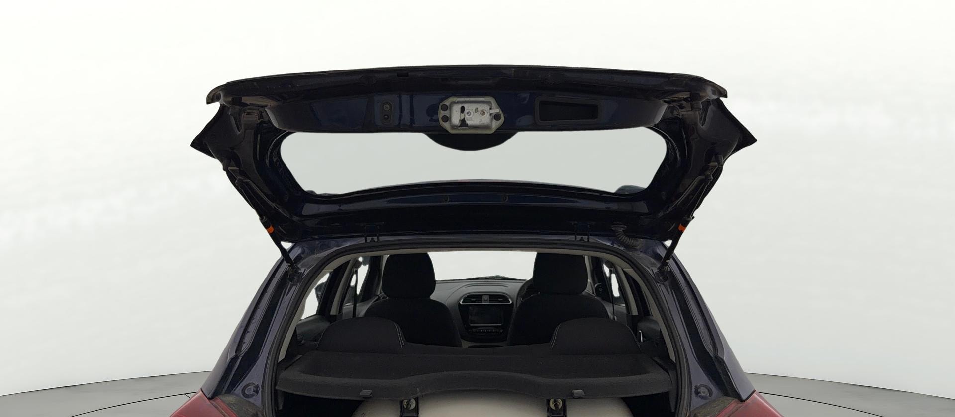 Used 2023 Tata Tiago Used 2023 Tata Tiago