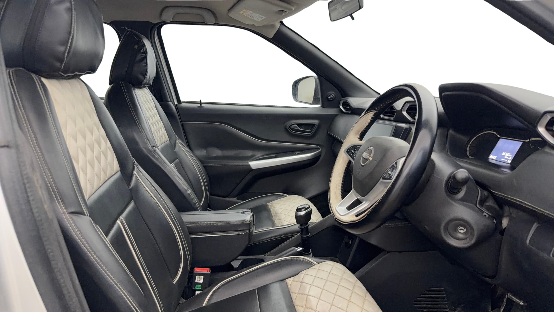 View 2022 Nissan Magnite XE Image 18 Used 2022 Nissan Magnite XE Image 18