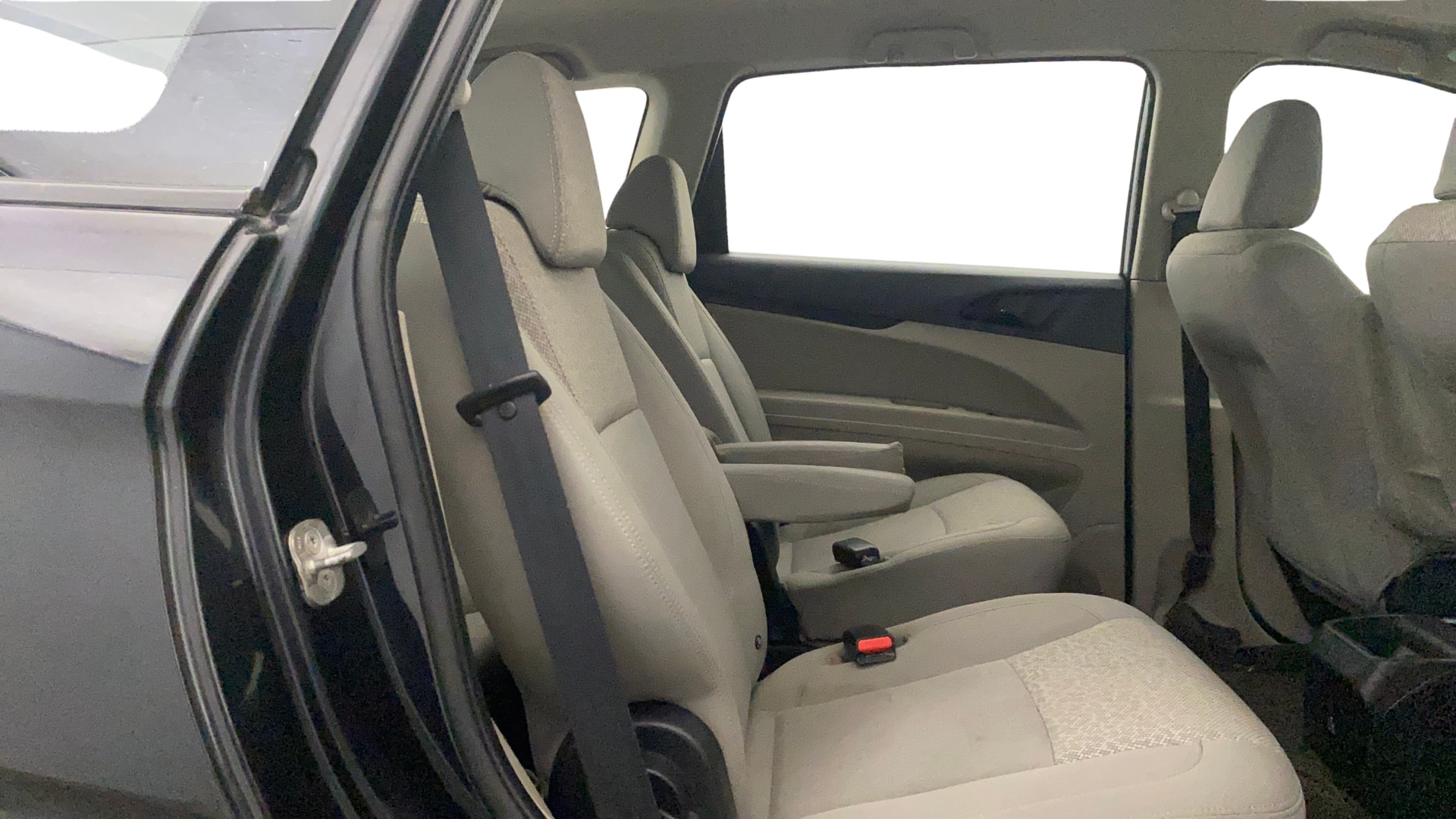 View 2020 Mahindra Marazzo M2 8-Seater Image 38 Used 2020 Mahindra Marazzo M2 8-Seater Image 38