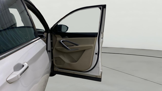View MG Hector Image 48 Used MG Hector Image 48