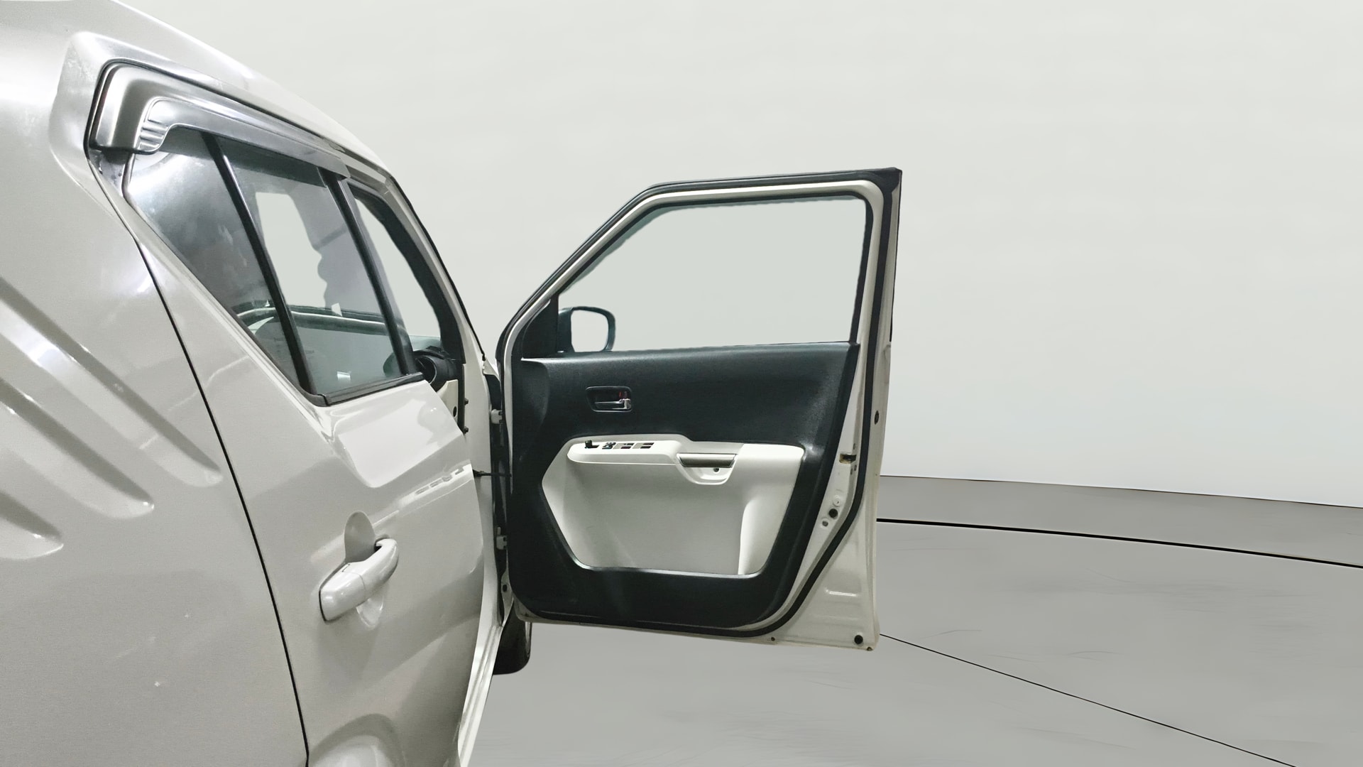 View 2019 Maruti Suzuki 1000 Base Variant Image 43 Used 2019 Maruti Suzuki 1000 Base Variant Image 43
