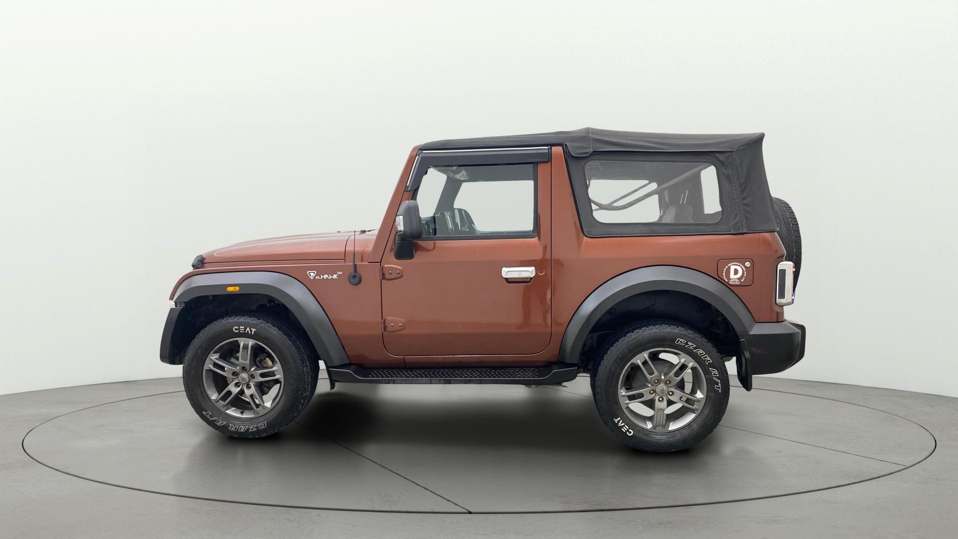 View 2021 Mahindra Thar AX Standard Manual Soft Top 6 Seater Image 5 Used 2021 Mahindra Thar AX Standard Manual Soft Top 6 Seater Image 5