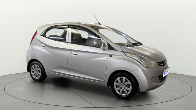View Hyundai EON Image 35 Used Hyundai EON Image 35