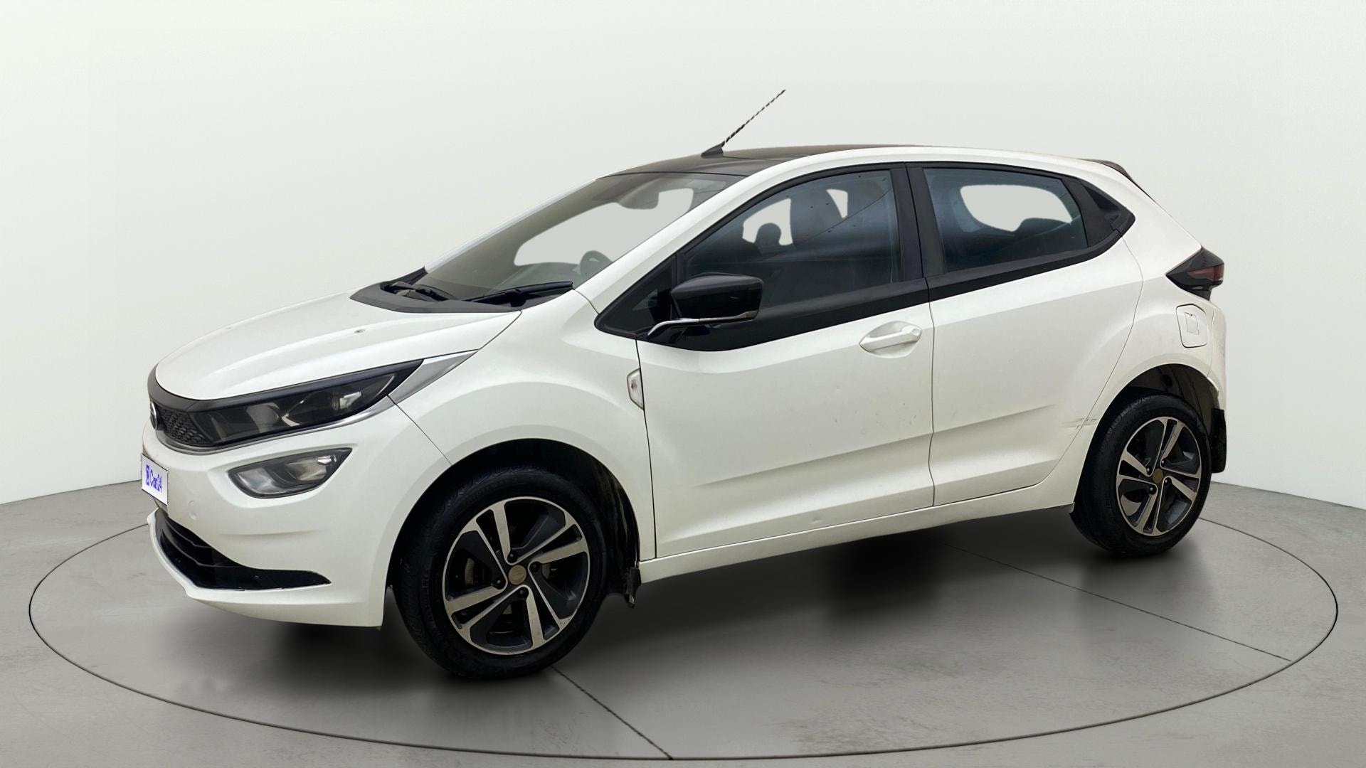 View 2022 Tata Altroz XZ Petrol Image 36 Used 2022 Tata Altroz XZ Petrol Image 36