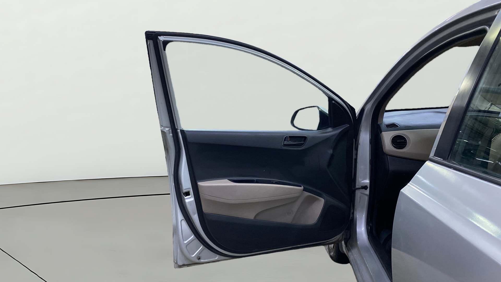 View 2019 Hyundai Xcent S Petrol Image 30 Used 2019 Hyundai Xcent S Petrol Image 30