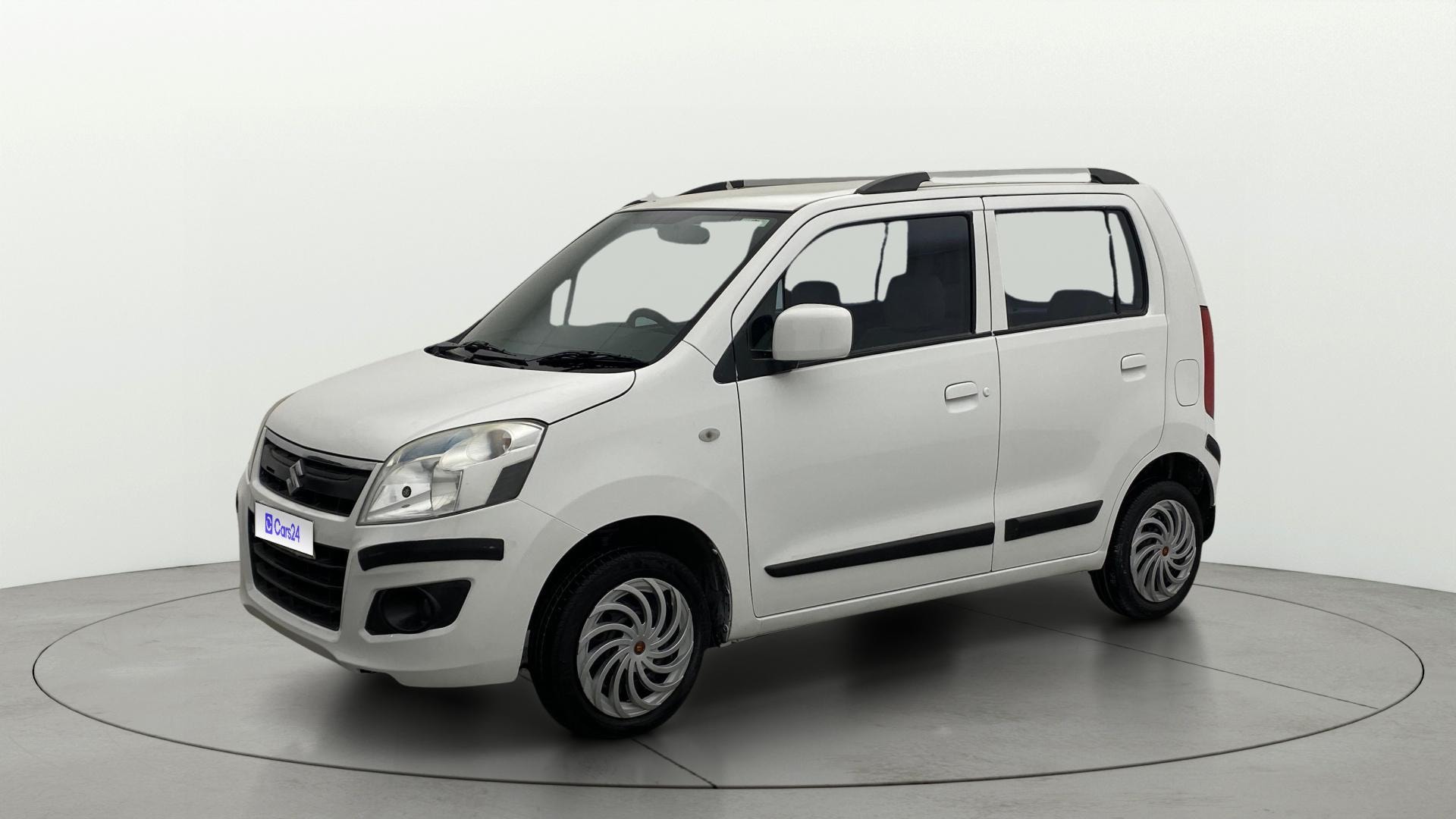 View 2015 Maruti Suzuki 1000 Base Variant Image 34 Used 2015 Maruti Suzuki 1000 Base Variant Image 34