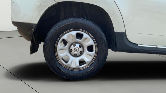 View Renault Duster Image 23 Used Renault Duster Image 23