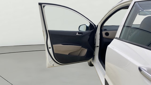 View Hyundai Grand i10 Image 30 Used Hyundai Grand i10 Image 30