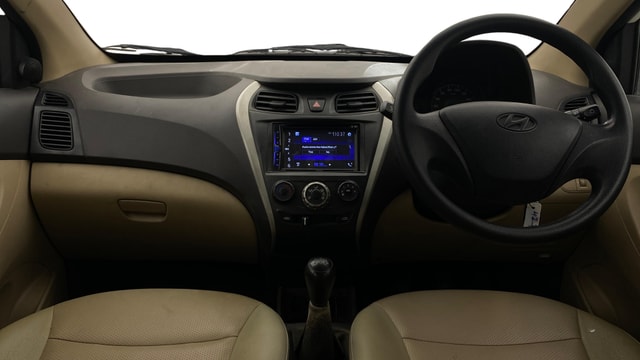 View Hyundai EON Image 15 Used Hyundai EON Image 15
