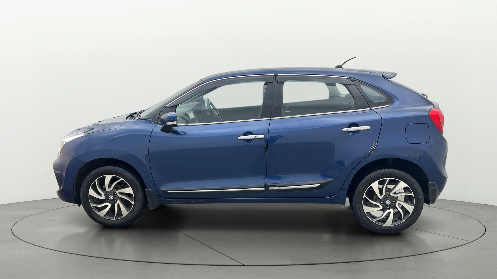 View 2021 Maruti Suzuki 1000 Base Variant Image 5 Used 2021 Maruti Suzuki 1000 Base Variant Image 5