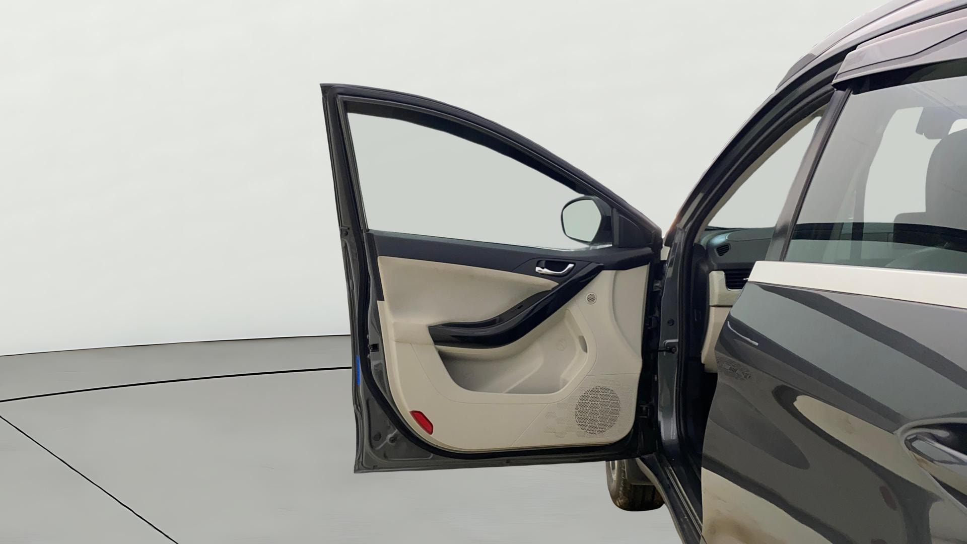 View 2023 Tata Nexon Revotron XE Image 33 Used 2023 Tata Nexon Revotron XE Image 33