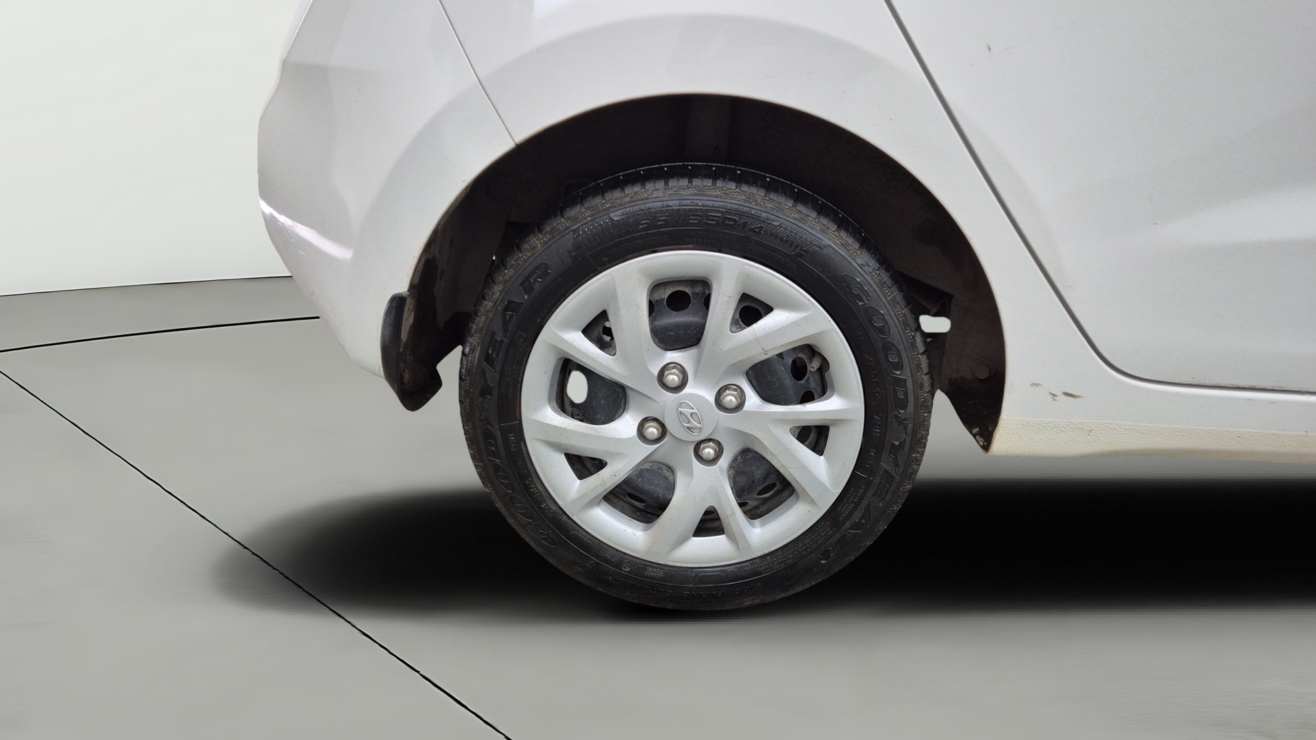 View 2018 Hyundai Grand i10 Magna 1.2 Kappa VTVT Image 23 Used 2018 Hyundai Grand i10 Magna 1.2 Kappa VTVT Image 23