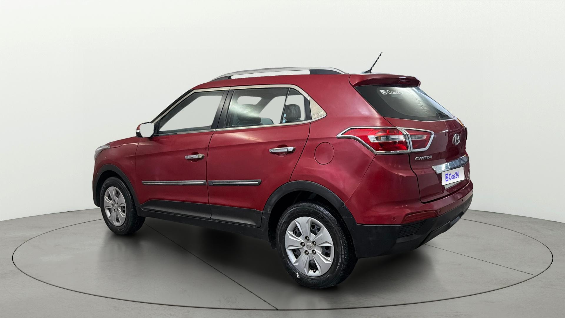 View 2017 Hyundai Creta 1.6 E Plus Petrol Image 2 Used 2017 Hyundai Creta 1.6 E Plus Petrol Image 2