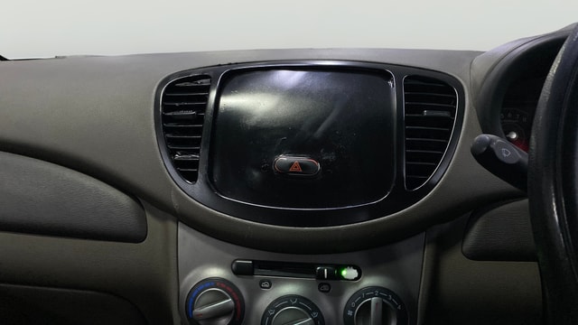View Hyundai i10 Image 30 Used Hyundai i10 Image 30