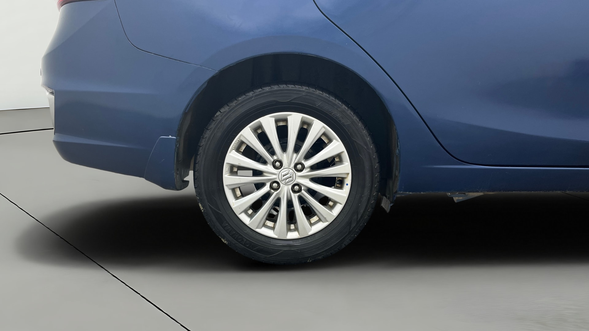View 2019 Maruti Suzuki 1000 Base Variant Image 25 Used 2019 Maruti Suzuki 1000 Base Variant Image 25