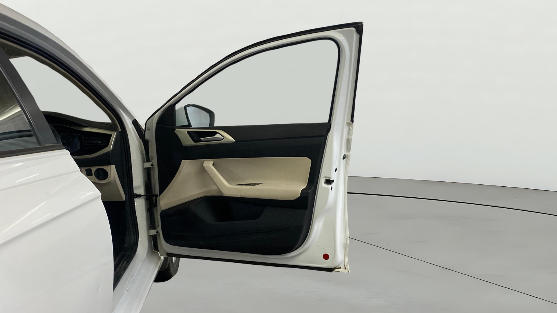 View 2024 Volkswagen Virtus Topline 1.0 TSI MT Image 45 Used 2024 Volkswagen Virtus Topline 1.0 TSI MT Image 45