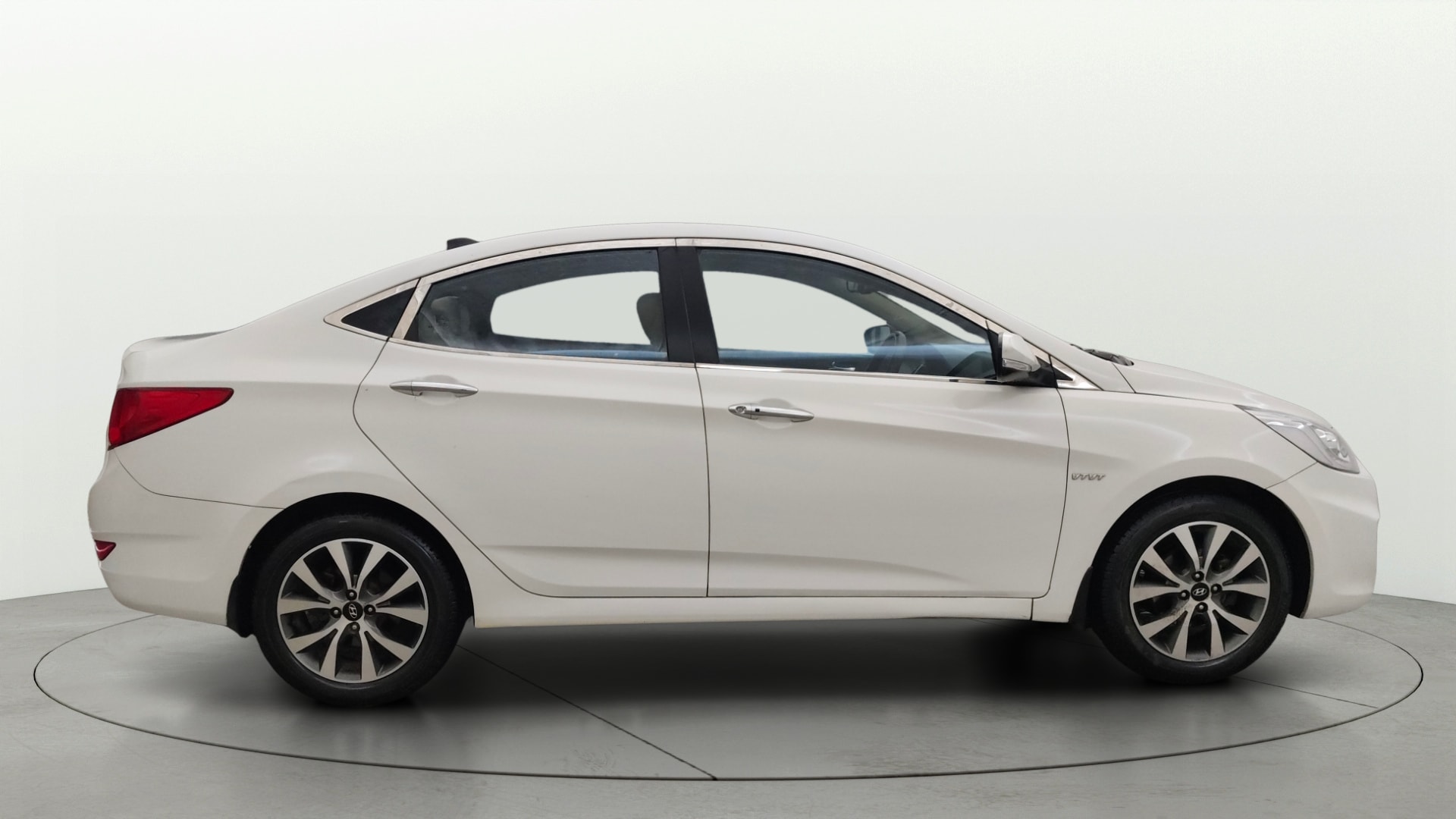 Used 2014 Hyundai Fluidic Verna Used 2014 Hyundai Fluidic Verna