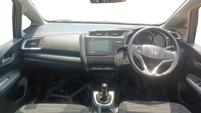 View Honda WR-V Image 15 Used Honda WR-V Image 15