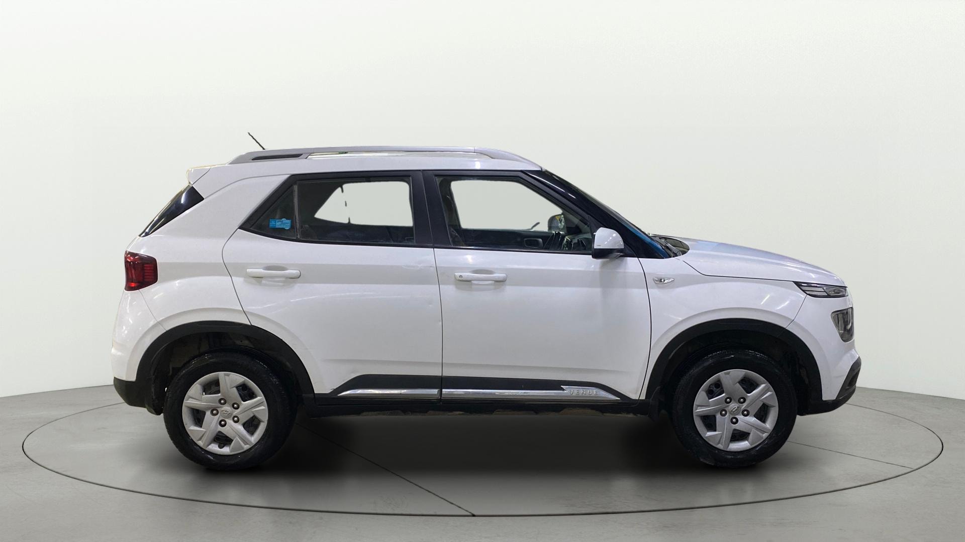 View 2020 Hyundai Venue S 1.2 Petrol Image 8 Used 2020 Hyundai Venue S 1.2 Petrol Image 8