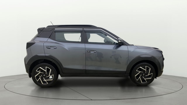 View Mahindra XUV 3XO Image 28 Used Mahindra XUV 3XO Image 28