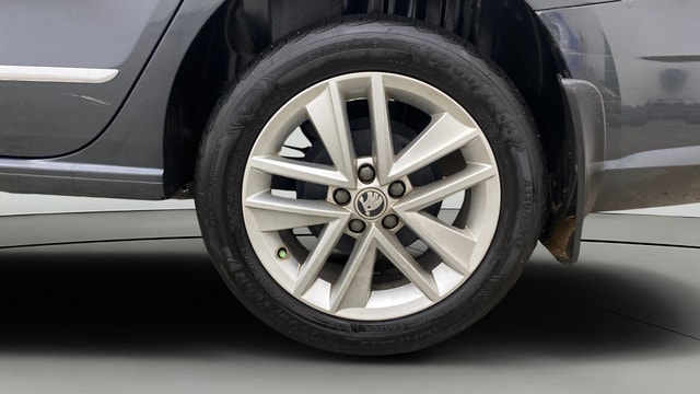 View Skoda Rapid Image 11 Used Skoda Rapid Image 11