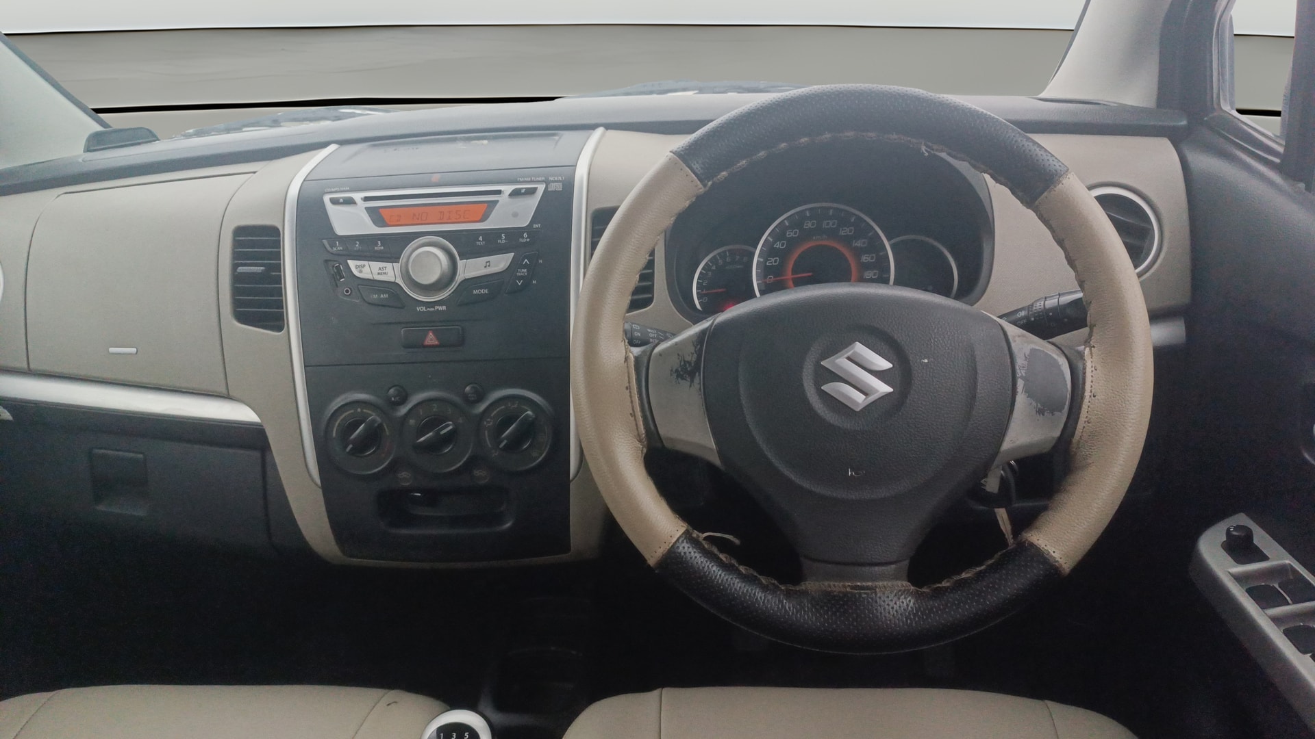 View 2015 Maruti Suzuki 1000 Base Variant Image 20 Used 2015 Maruti Suzuki 1000 Base Variant Image 20