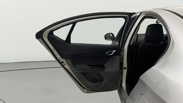 View Tata Tigor Image 22 Used Tata Tigor Image 22