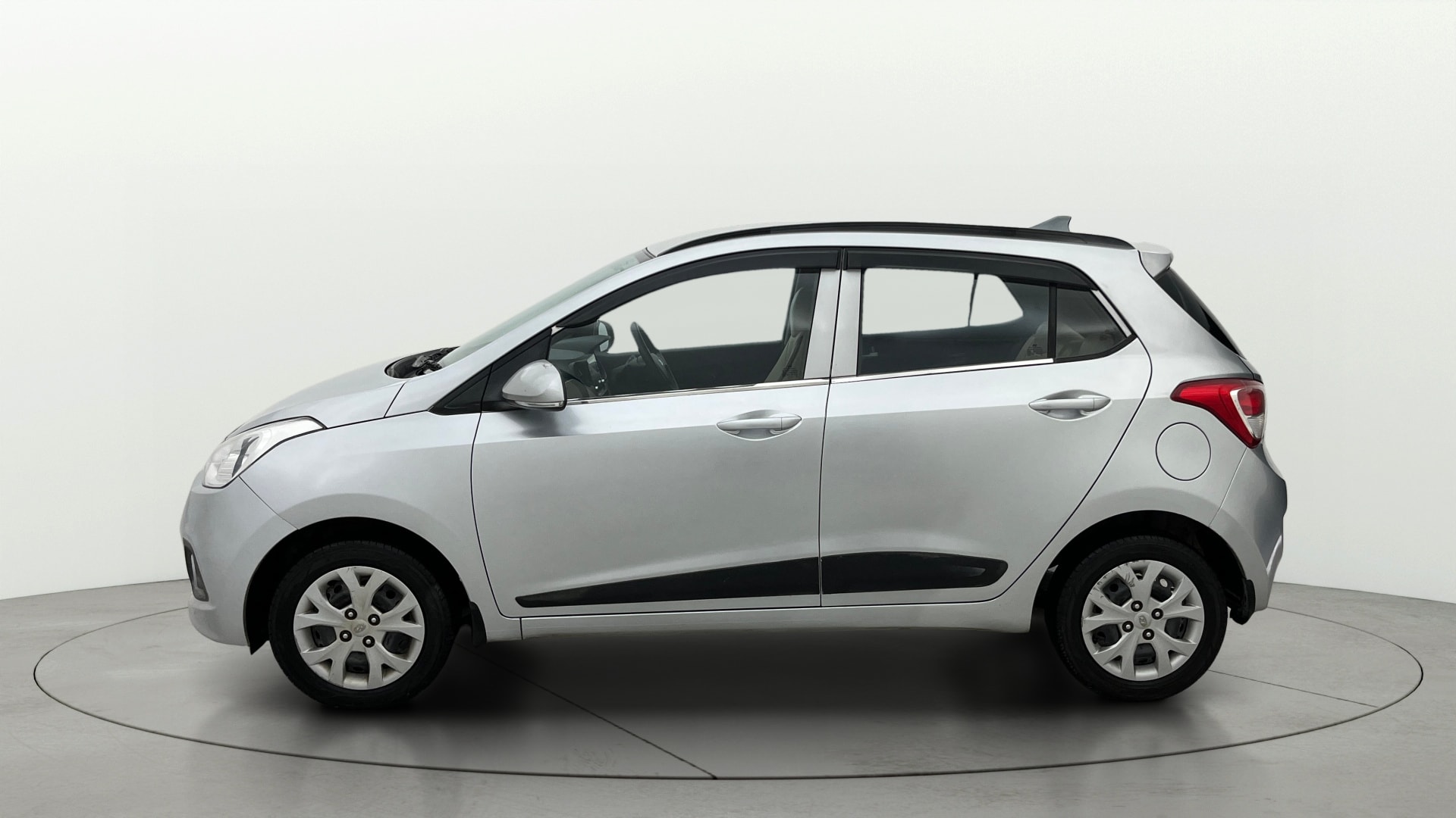 Used 2016 Hyundai Grand i10 Used 2016 Hyundai Grand i10