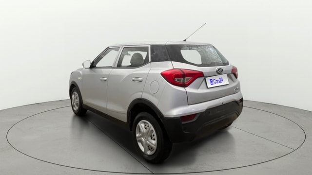 View Mahindra XUV300 Image 2 Used Mahindra XUV300 Image 2