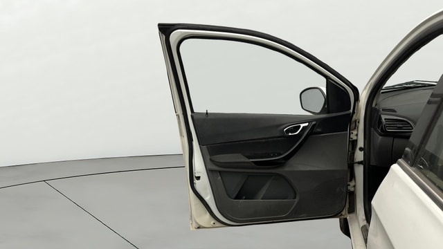 View Tata Tigor Image 31 Used Tata Tigor Image 31