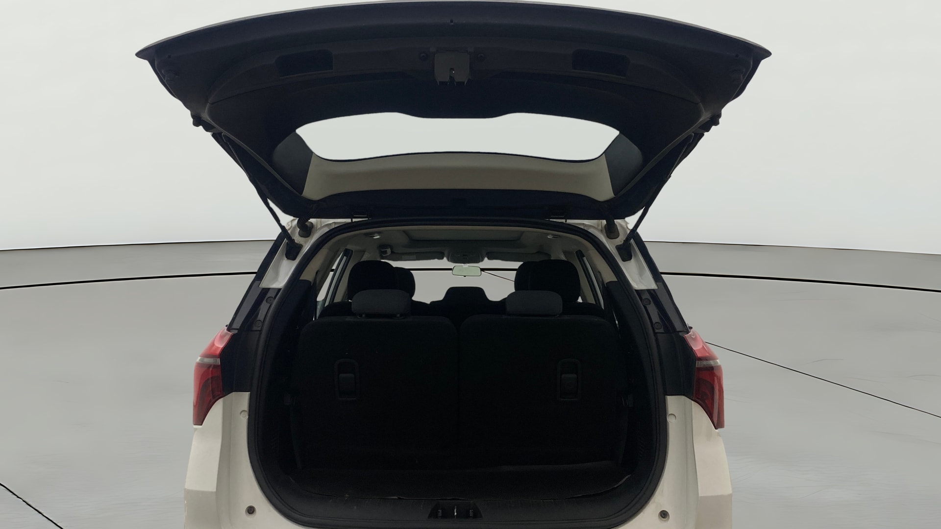 Used 2023 Mahindra XUV700 Used 2023 Mahindra XUV700