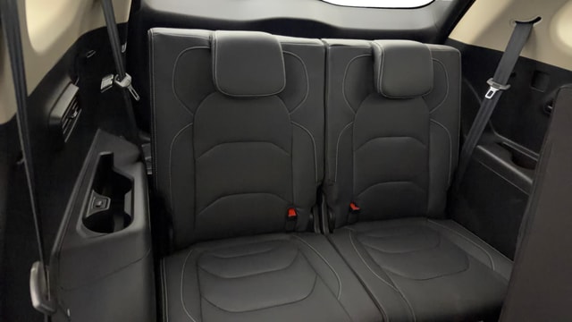 View MG Hector Plus Image 10 Used MG Hector Plus Image 10