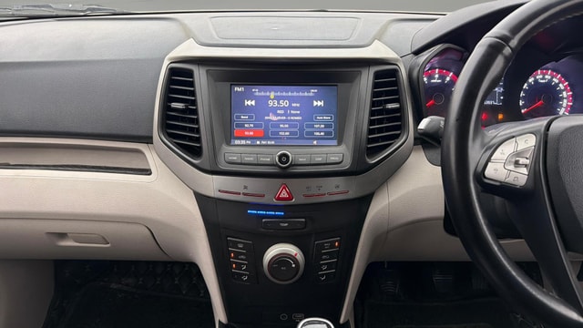 View Mahindra XUV300 Image 30 Used Mahindra XUV300 Image 30
