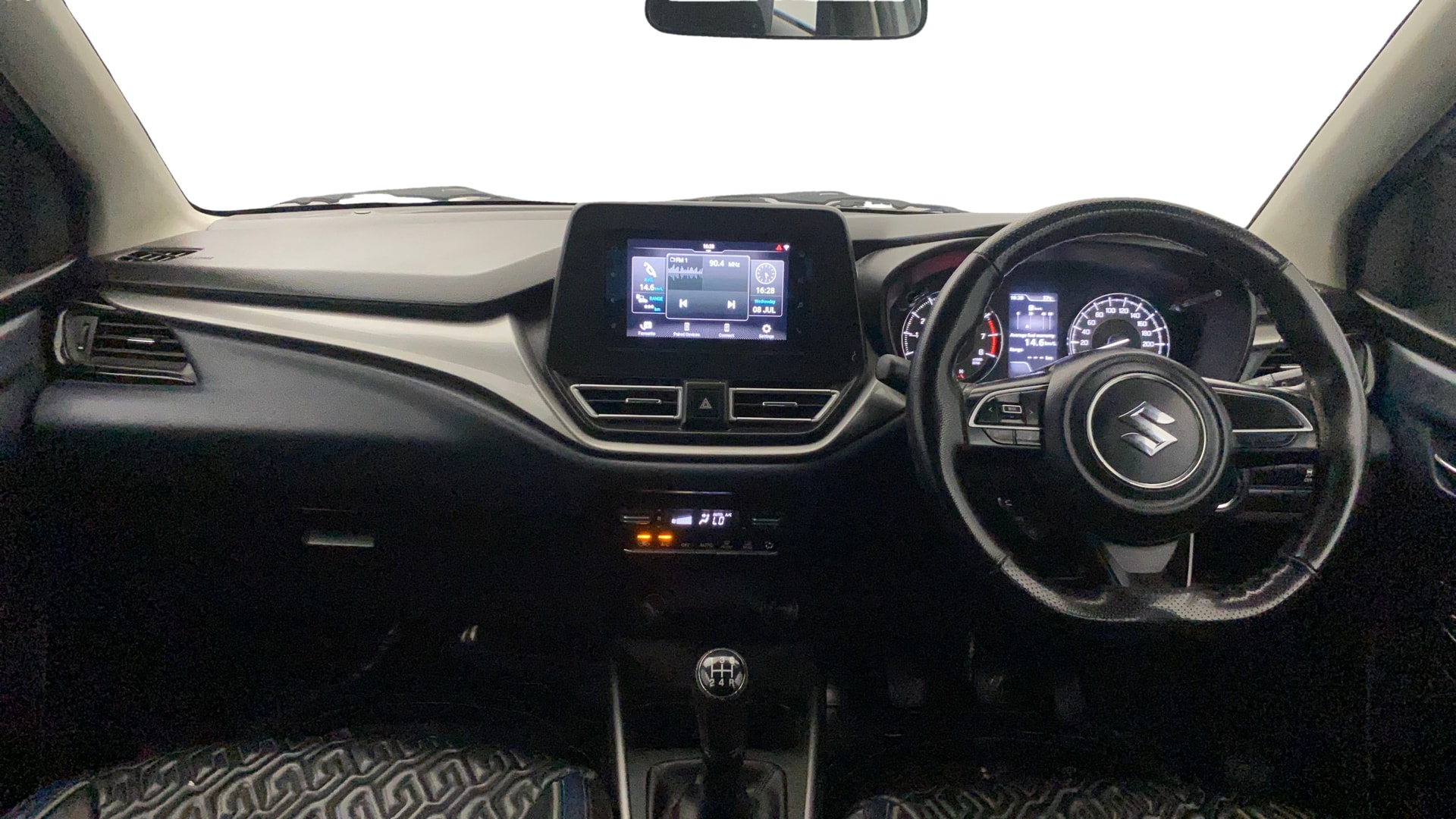 View 2023 Maruti Suzuki 1000 Base Variant Image 16 Used 2023 Maruti Suzuki 1000 Base Variant Image 16