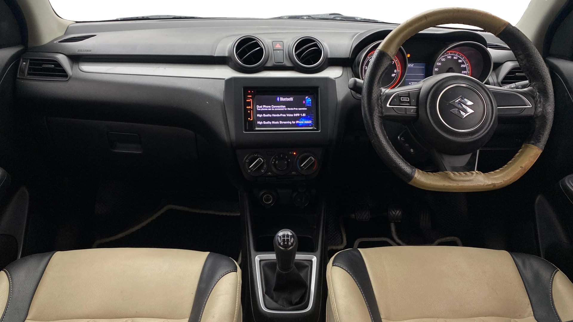 View 2019 Maruti Suzuki 1000 Base Variant Image 15 Used 2019 Maruti Suzuki 1000 Base Variant Image 15