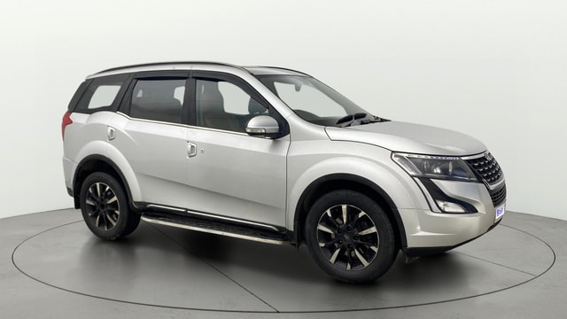 View Mahindra XUV500 Image 15 Used Mahindra XUV500 Image 15