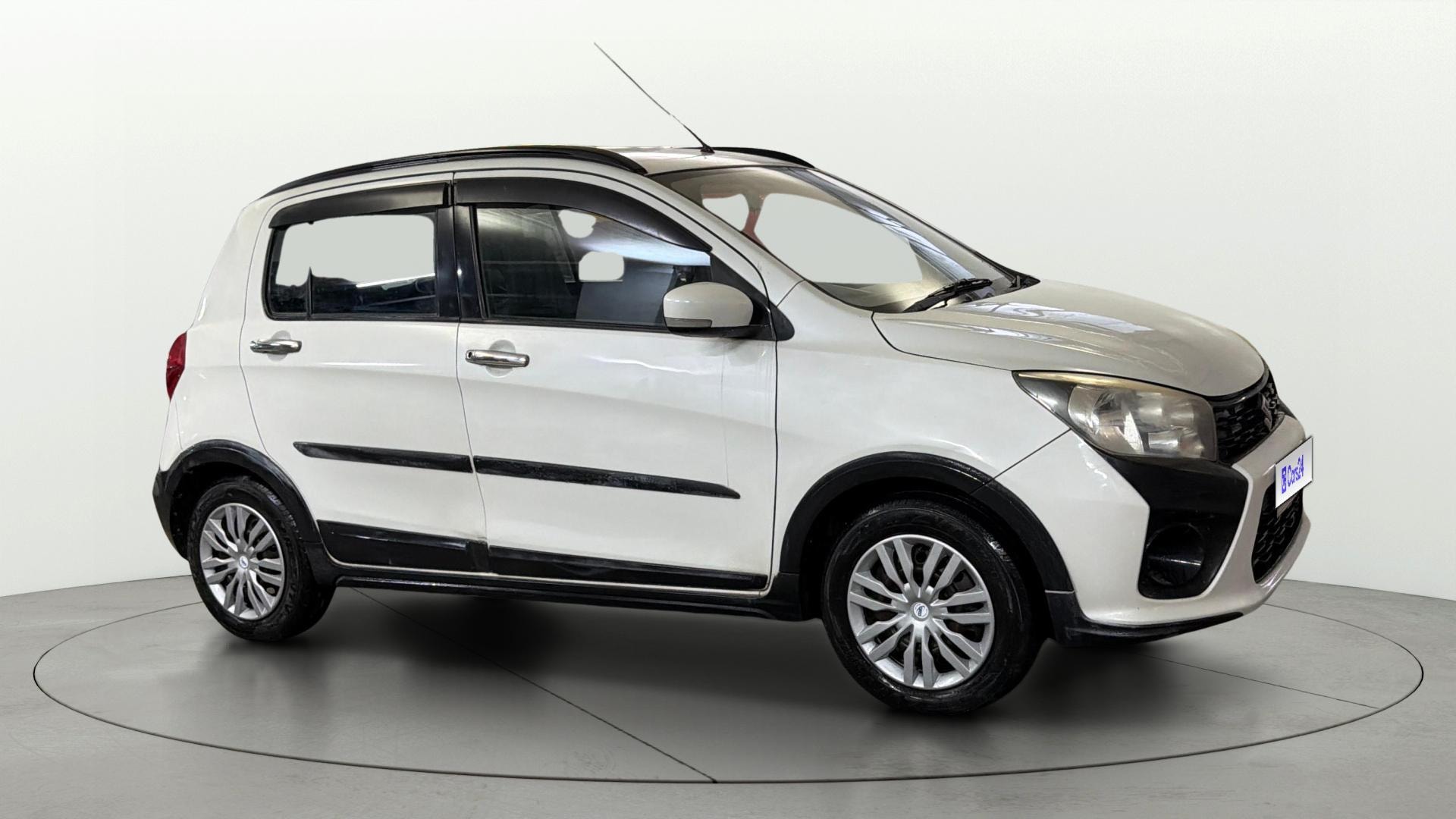 View 2018 Maruti Suzuki 1000 Base Variant Image 35 Used 2018 Maruti Suzuki 1000 Base Variant Image 35