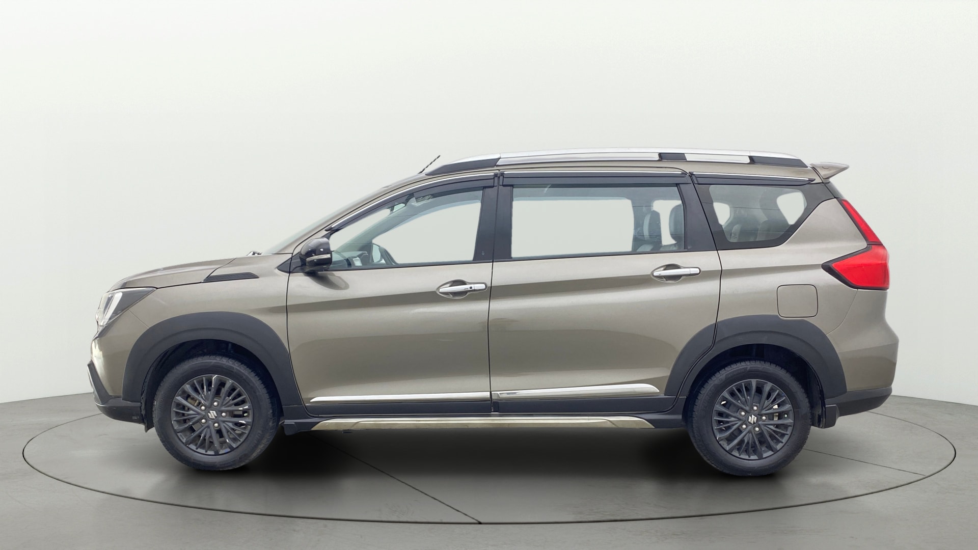 View 2021 Maruti Suzuki 1000 Base Variant Image 6 Used 2021 Maruti Suzuki 1000 Base Variant Image 6