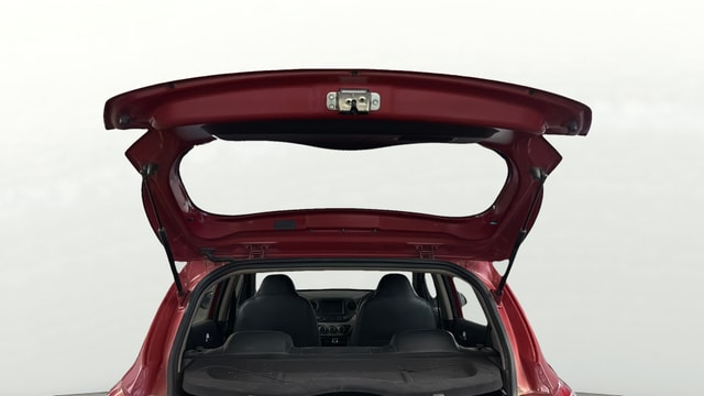 View Hyundai Grand i10 Image 16 Used Hyundai Grand i10 Image 16