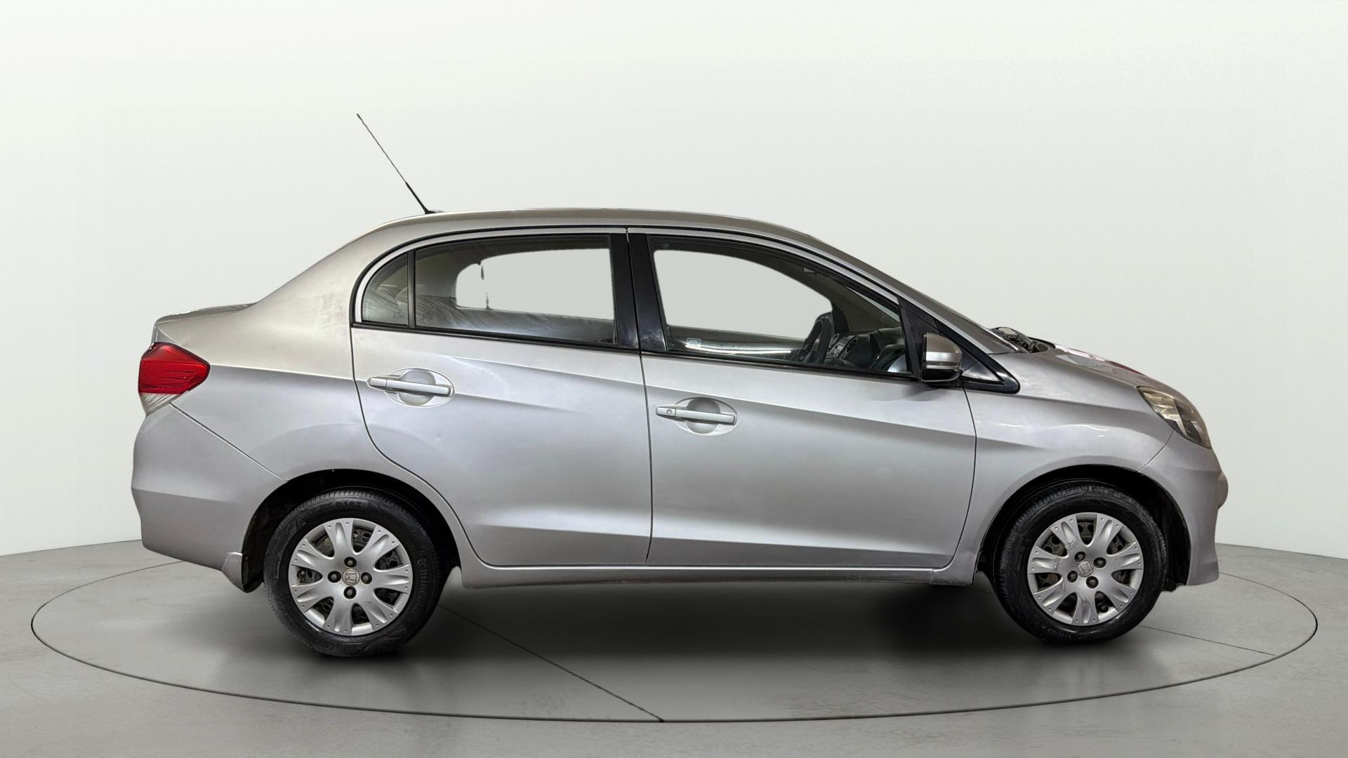 View 2015 Honda Amaze E MT Petrol BS IV Image 8 Used 2015 Honda Amaze E MT Petrol BS IV Image 8