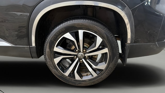View MG Hector Plus Image 8 Used MG Hector Plus Image 8