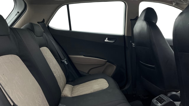 View Hyundai Grand i10 Image 28 Used Hyundai Grand i10 Image 28