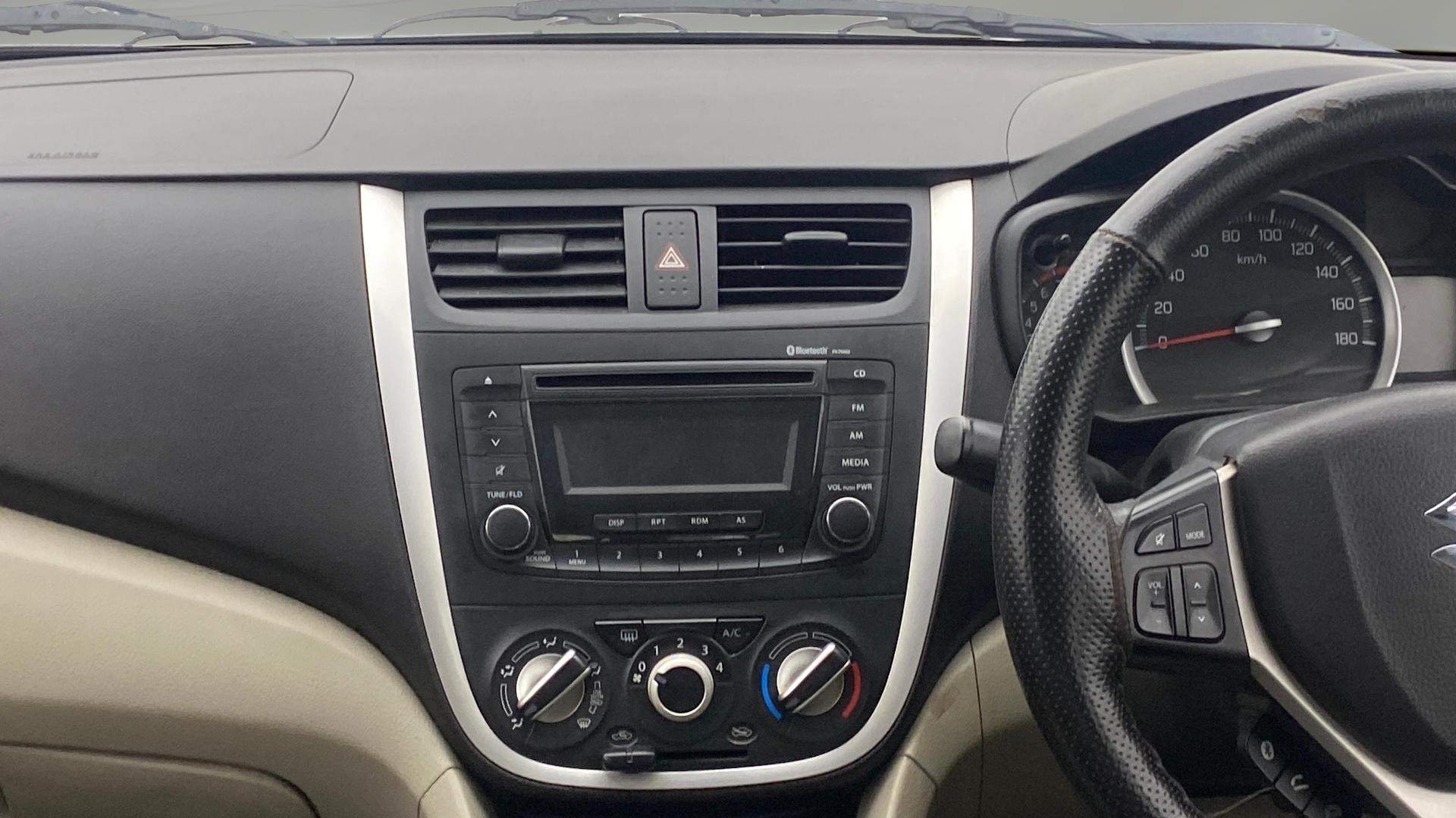 View 2017 Maruti Suzuki 1000 Base Variant Image 17 Used 2017 Maruti Suzuki 1000 Base Variant Image 17