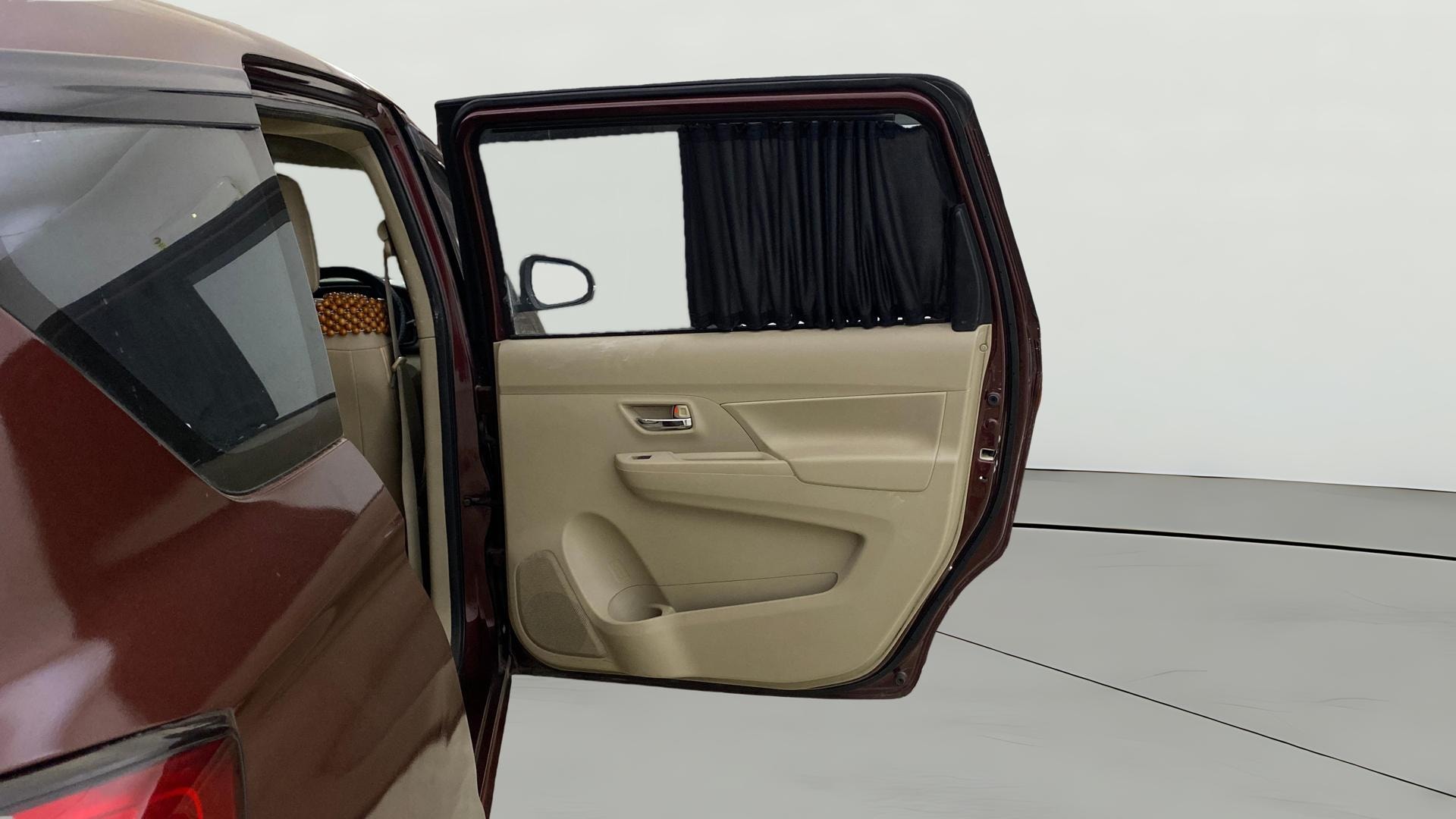 View 2022 Maruti Suzuki 1000 Base Variant Image 7 Used 2022 Maruti Suzuki 1000 Base Variant Image 7
