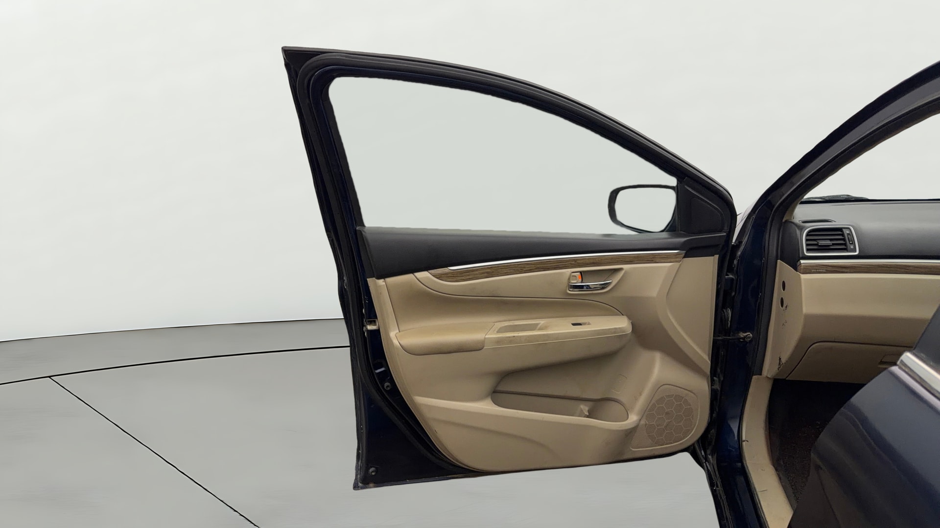 View 2024 Maruti Suzuki 1000 Base Variant Image 32 Used 2024 Maruti Suzuki 1000 Base Variant Image 32