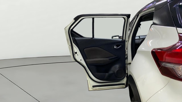 View Nissan Kicks Image 15 Used Nissan Kicks Image 15