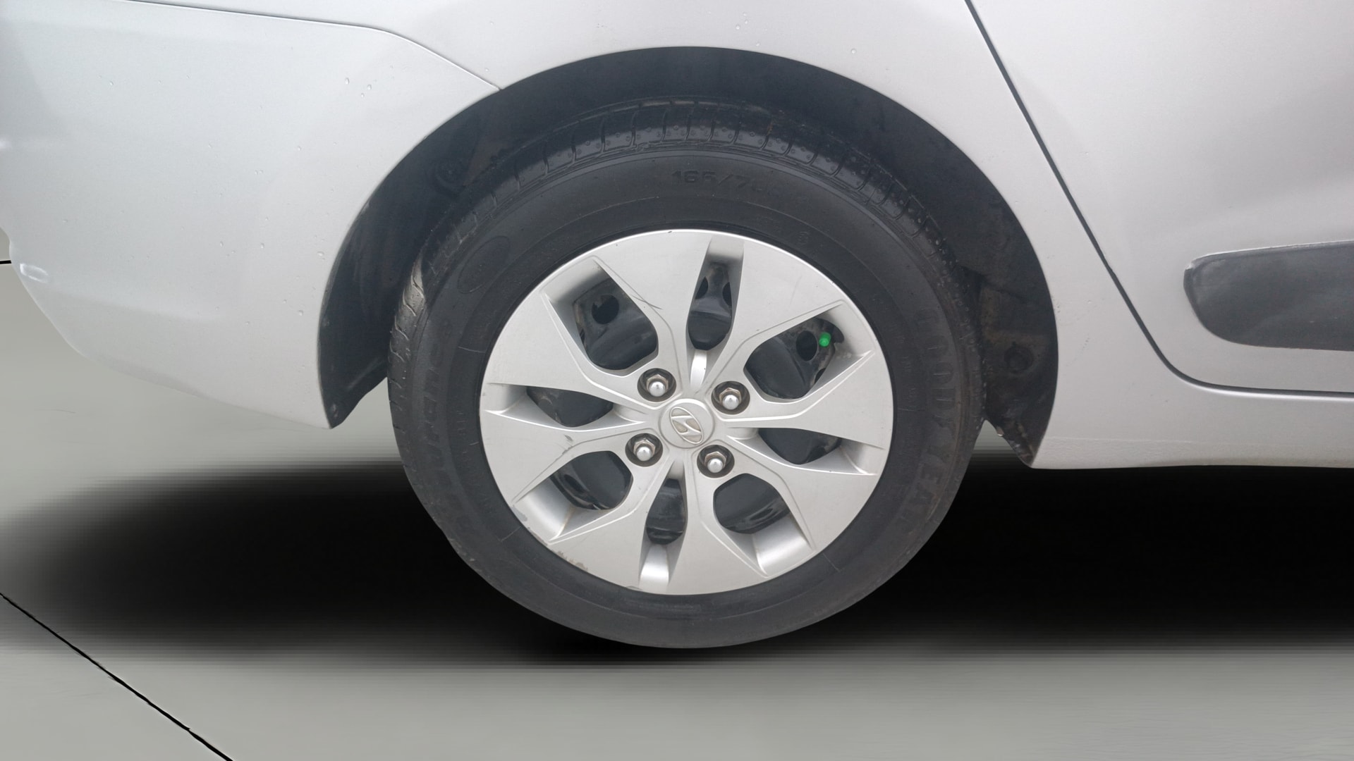 View 2014 Hyundai Xcent S Diesel Image 23 Used 2014 Hyundai Xcent S Diesel Image 23