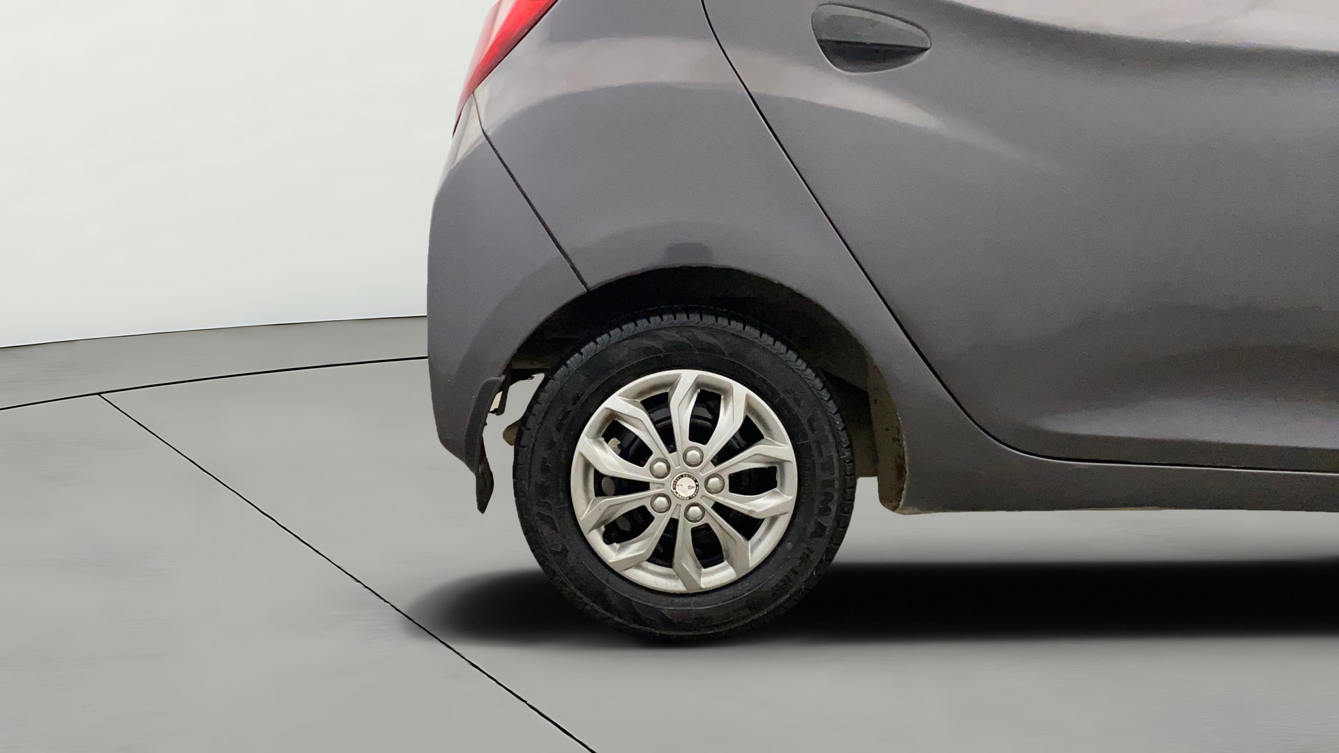 View 2014 Hyundai EON Era Plus Image 24 Used 2014 Hyundai EON Era Plus Image 24