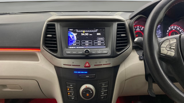 View Mahindra XUV300 Image 17 Used Mahindra XUV300 Image 17